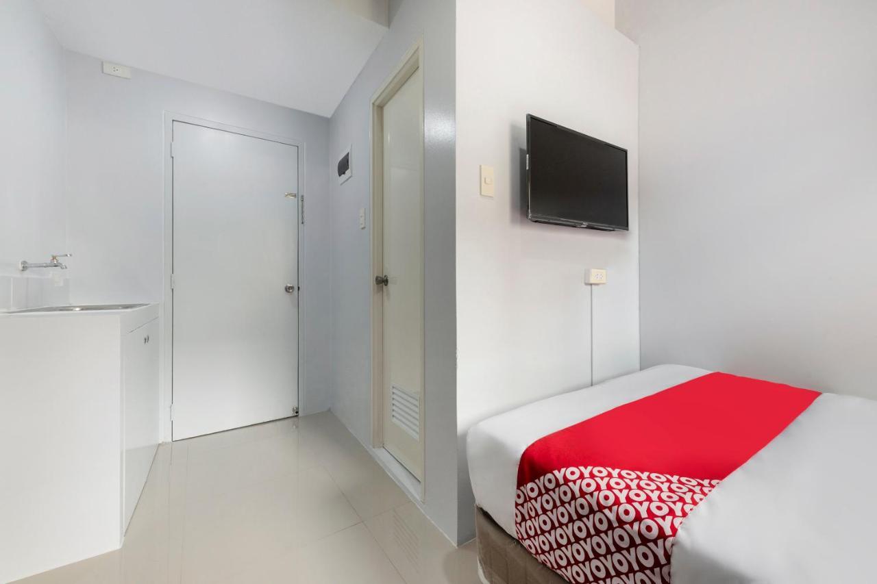Super Oyo 515 Finnex Hotel Mandaluyong Екстер'єр фото