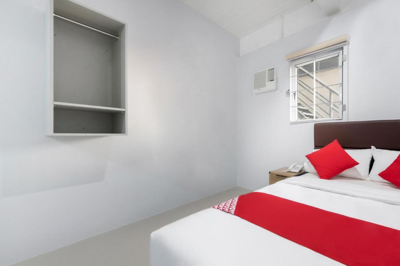 Super Oyo 515 Finnex Hotel Mandaluyong Екстер'єр фото