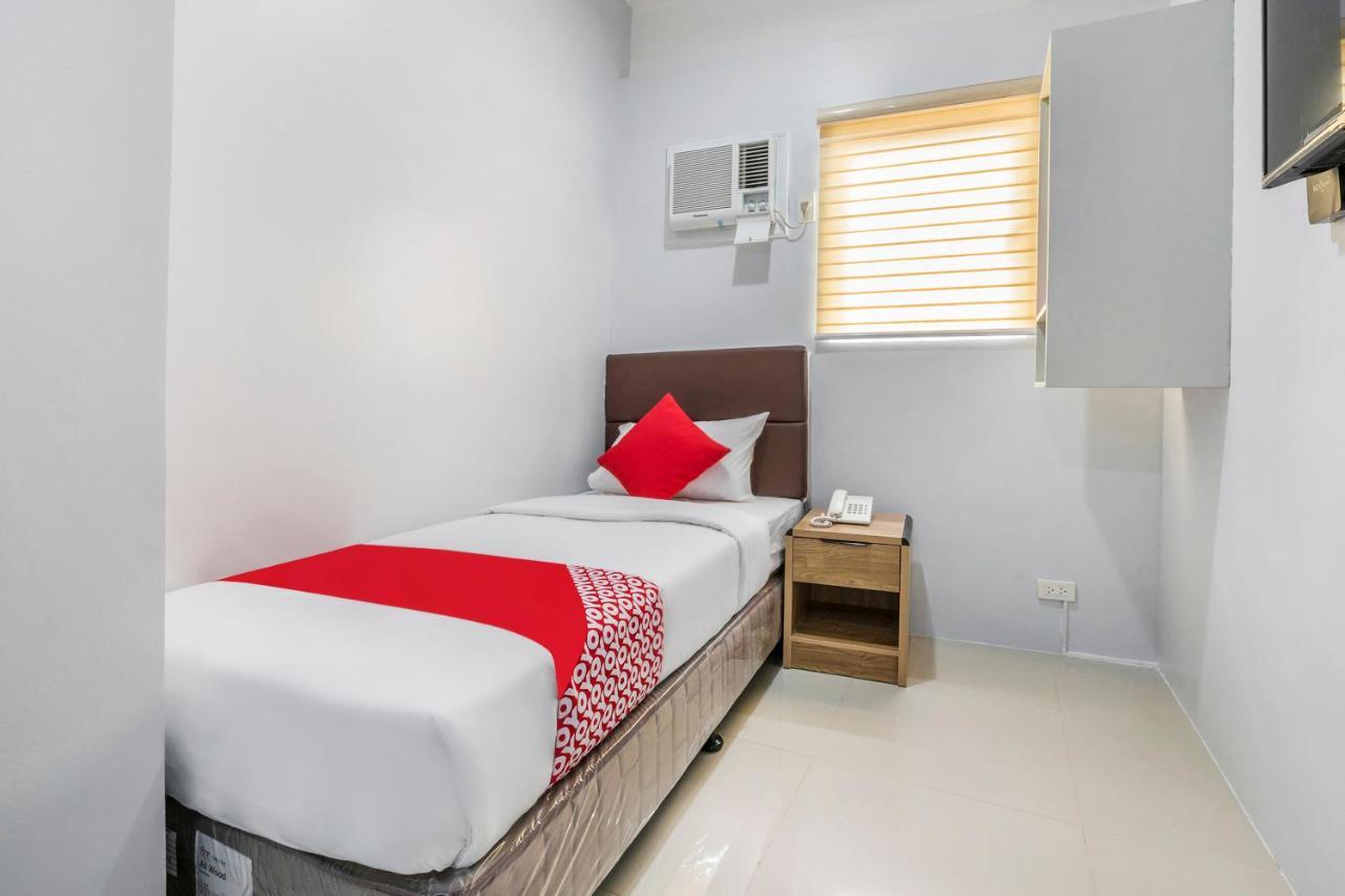 Super Oyo 515 Finnex Hotel Mandaluyong Екстер'єр фото