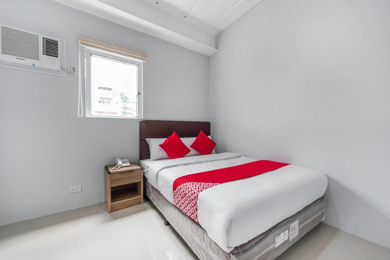 Super Oyo 515 Finnex Hotel Mandaluyong Екстер'єр фото